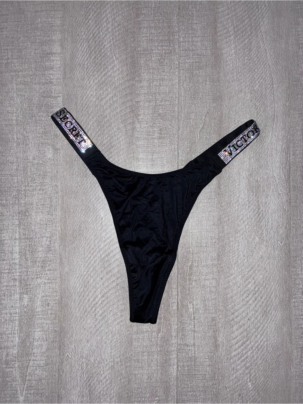 Victoria’s Secret Shine Strap Thong Panty Medium
